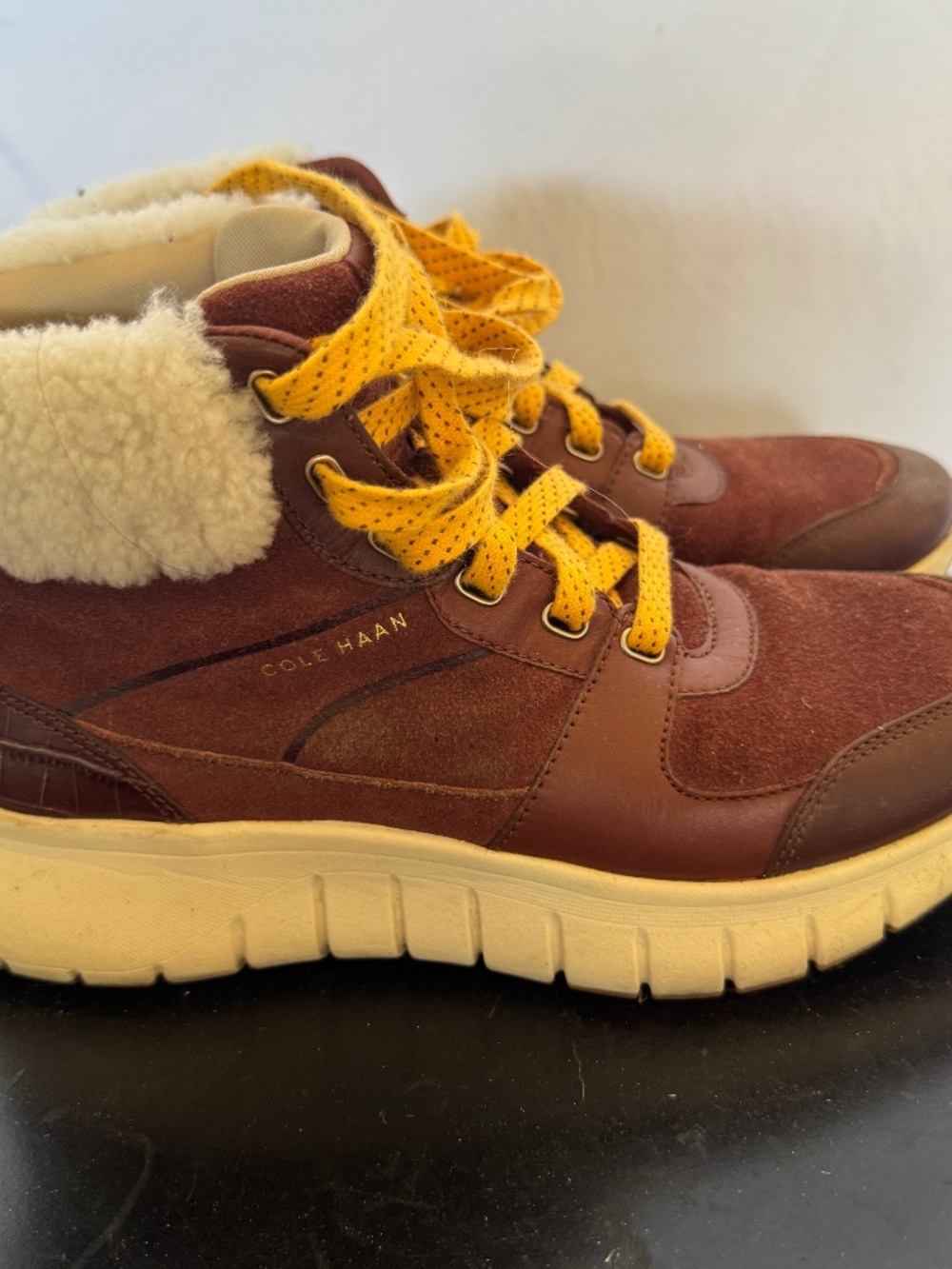 Cole Haan Zerøgrand Flex Sneaker Boots Cozy Fleece Collar Size 7 B